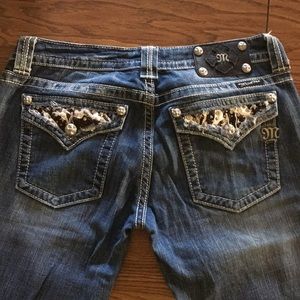 LIKE NEW Miss Me jeans 31 waist 33 inseam
